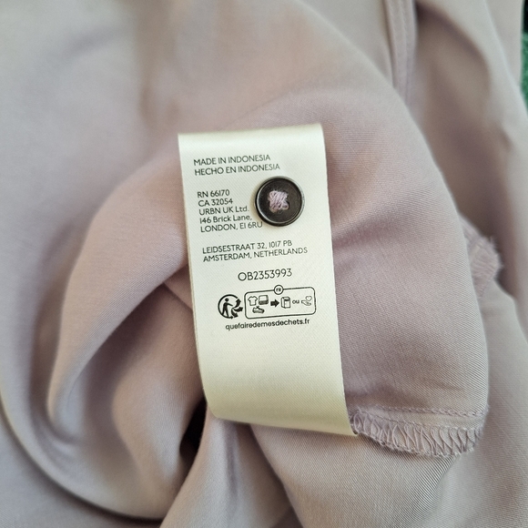 Anthropologie Pilcro Longline Silky Buttondown Shirt XXS - Picture 12 of 12